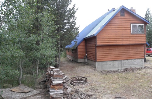 Last Chance Cabin | A Perfect Spot for fishing on Henry's Fork River or your Yellowstone Vacation!