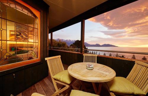Kaikoura Apartment | A Room With a View