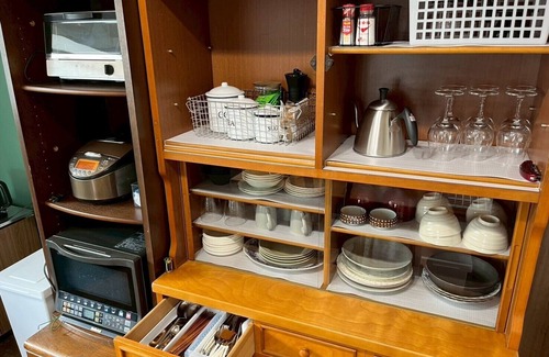 Kofu House | A single house rental inn overlooking vineyards, perfect for a wine trip.