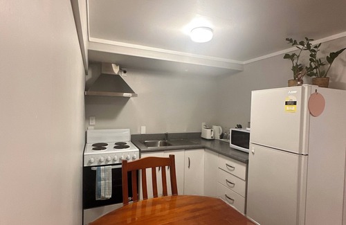 Springfield Apartment | A space of your own. nCentral and peaceful.