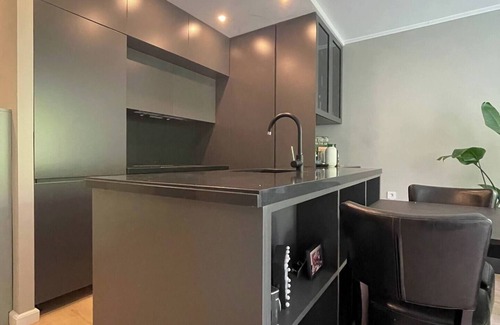 Eastern Docklands Apartment | A Tranquil Haven near Amsterdam Canals