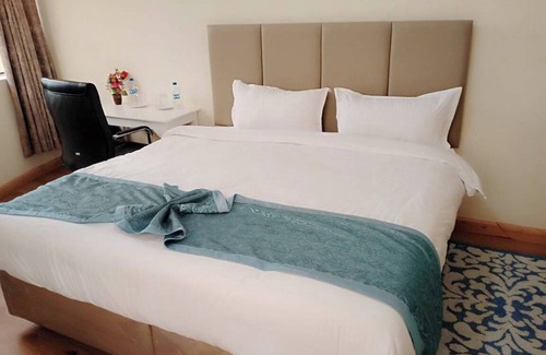 Muiga Bed & Breakfast | Aberdare Juniper Green Gardens