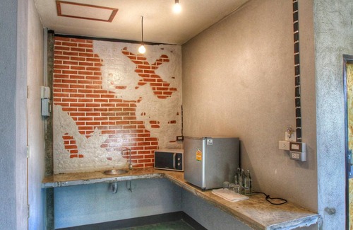 Mae Sariang House | Above the Sea Guesthouse