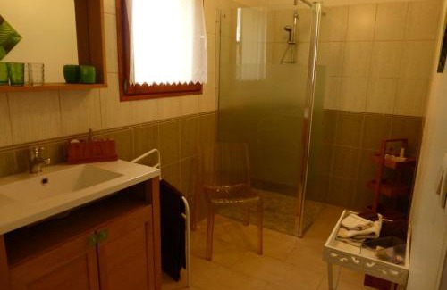 Saint-Christophe-du-Jambet Bed & Breakfast | Abrikota