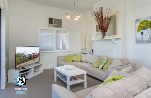 McCracken House | Absolute Beachfront 3BR 2BA Home w/Beach Track