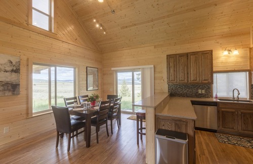 Cameron House | Access to the Slide of the Madison River near Yellowstone