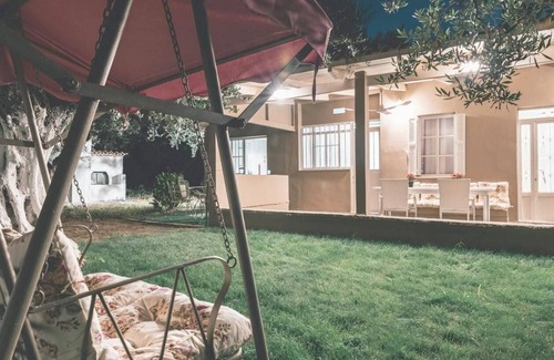 Agia Marina House | Accessible Vacation Home "The Mills House" with Private Terrace & Wi-Fi