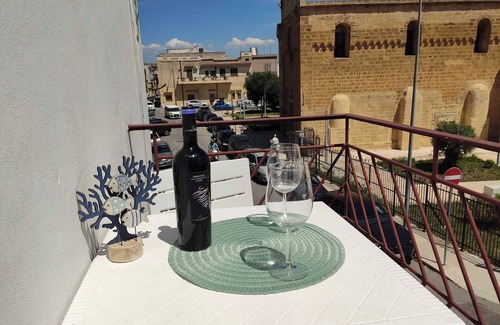 Pulsano Apartment | Accogliente Appartamento a Pulsano, a Pochi Minuti dal Mare