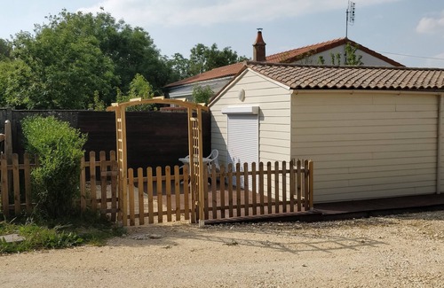 Port-des-Barques House | ACCOMMODATION FOR 2 PEOPLE.