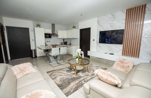 Legon Apartment | Accra The Signature Luxury Apartment at Tetteh Quarshie Accra, Ghana