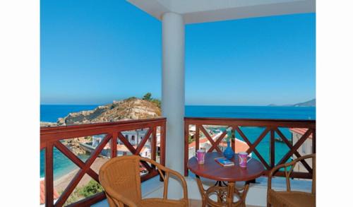 Kokkari Apartment | Achinos Apartments