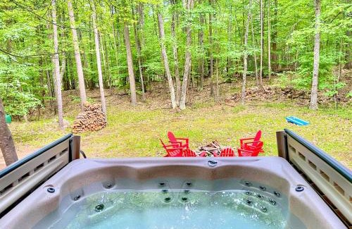 Jay House | Adirondack Mountain Cabin with Hot Tub, Near Whiteface, Lake Placid, Fire Pit, Game Rm