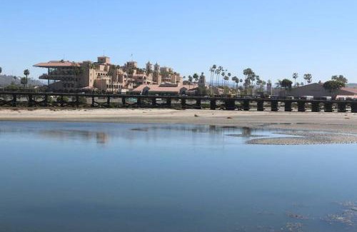 Del Mar House | Adorable Octopus Hideaway: 2 min walk to the beach