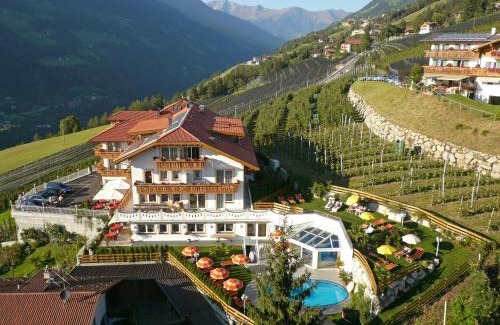 Schenna Hotel | Adults only Hotel Grafenstein