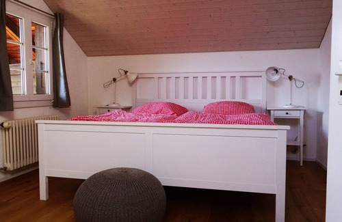 Unterseen Hotel | Adventure Guesthouse