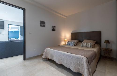 Afa House | Afa proche Ajaccio, magnifique villa avec piscine privée 8 personnes