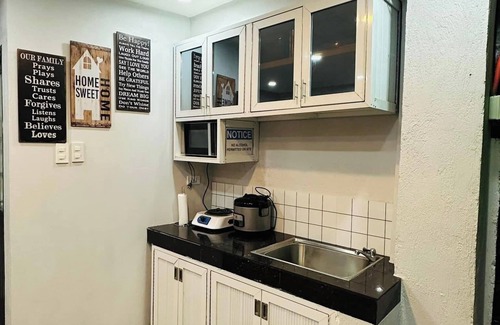 Santa Rosa House | Affordable Cozy rest house with pools , free wifi and parking on site