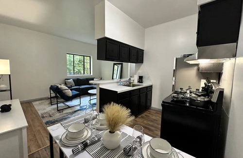 Rotterdam Apartment | Affordable Stay Near Proctors-A5