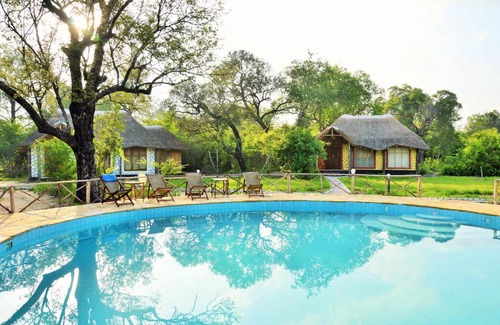 Selous Game Reserve Cabin | Africa Safari Selous Nyerere national park