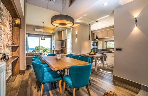 Daratsos Villa | Afroditi Seaview Luxury Villa, 3 minutes from the beach, Daratso Chania