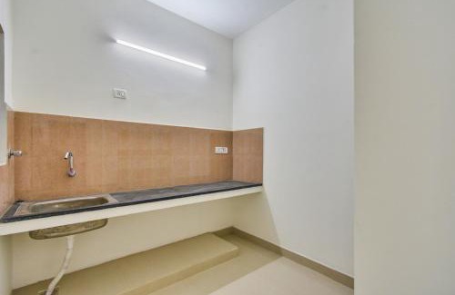 Irungattukottai Hotel | AG Ashok Residency