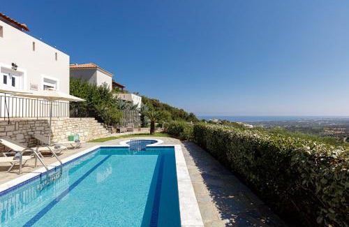 Agia Triada Villa | Agios Antonios Villas
