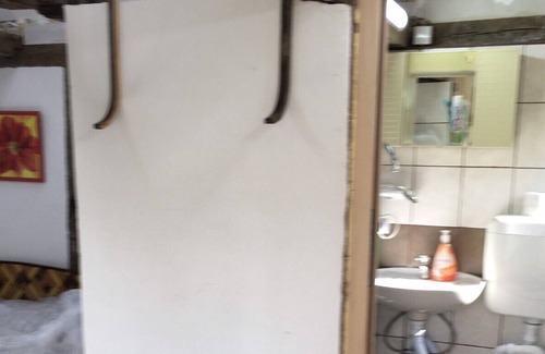 Brcko Cabin | Agnessa Impeccable 1-Bed Cabin