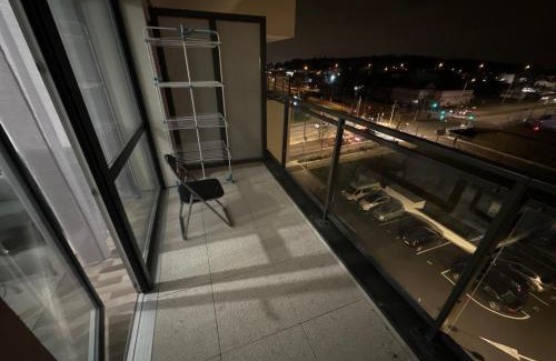 Sarcelles Apartment | Agréable 2 pièces avec balcon et Parking transports by immo kit bnb