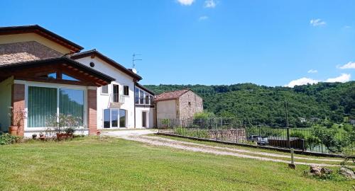 Castelgomberto House | Agriturismo Casa Bregalda