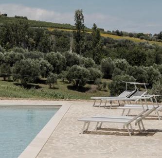 Monte Roberto House | Agriturismo Qui Voglio