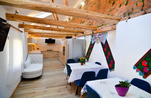 Harseni Bed & Breakfast | Agropensiunea Maria