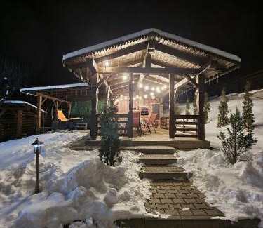 Rodna Villa | Agropensiunea turistică La Rusu