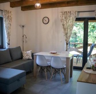 Cisna House | Agroturystyka BieszCzadowa Dolina Cisna