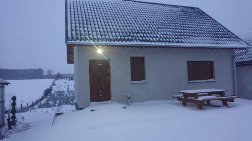 Dobiegniew Apartment | Agroturystyka dzika łąka Słonów Domek