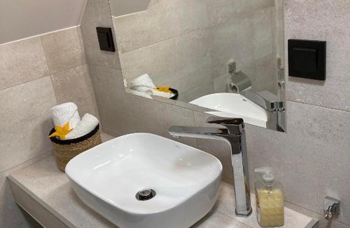 Dukla Apartment | Agroturystyka u Podnóża Góry Cergowej