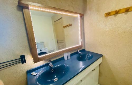 Vicq-sur-Nahon House | Aigle