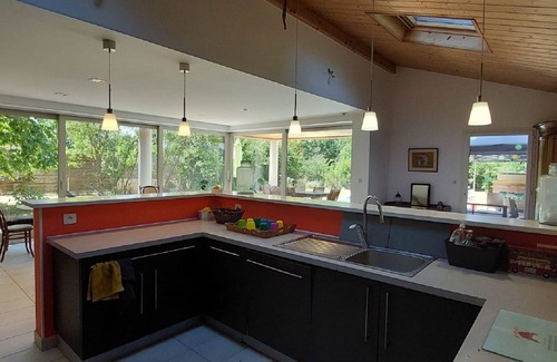 Saint-Maurice-de-Gourdans Villa | Air-conditioned villa with swimming pool in quiet village center with all amenities