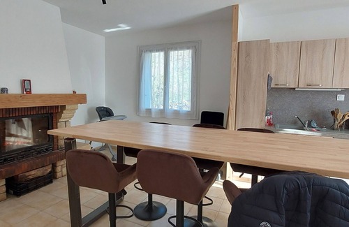 Caunes-Minervois House | Air-conditioned house, swimming pool, wifi 7 people +/- 1 baby