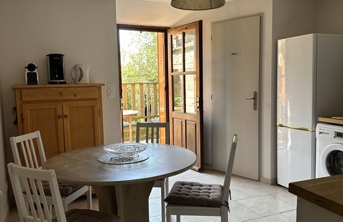 Largentiere House | air-conditioned and renovated medieval village house - free wifi