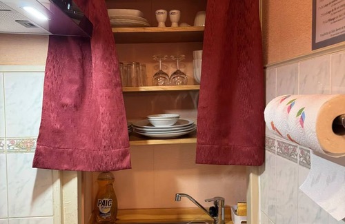 Mirepoix Apartment | Air-conditioned City Center Apartment