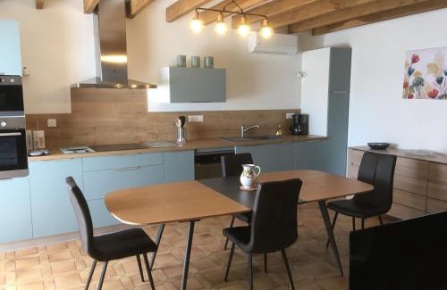 Saint-Loubouer Apartment | air de campagne