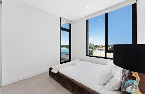 Wentworth Point Apartment | Aircabin|Wentworth Point|Stylish Comfy|2 Beds Apt