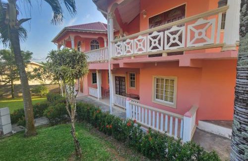 Colonarie Apartment | Airport Heights Apartment