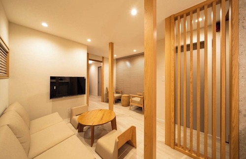 Adachi House | Airport transfer and sightseeing taxi options avai/Adachi-ku Tokyo