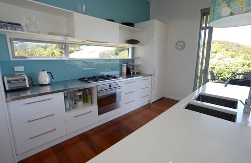 Akaroa Cottage | Akaroa Delight - Akaroa Holiday Home