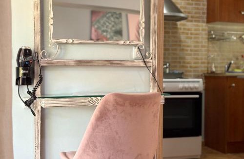 Agiokampos Apartment | Akrotiri Rooms