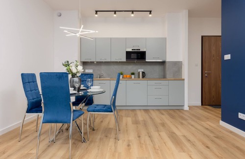 Mirow Apartment | Al. Solidarności 163 | Apartment | Parking