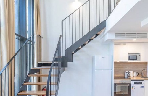 Penya-roja Apartment | Alameda suites loft 4