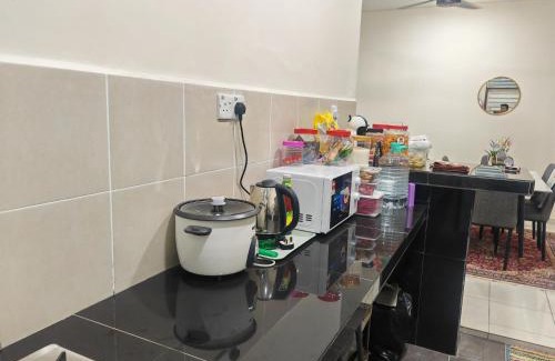 Kampung Jelatang House | Alangstay