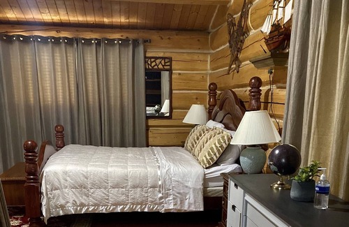 Kalifornsky House | Alaska Eagle’s Nest Cabin - Wyoming Log Home